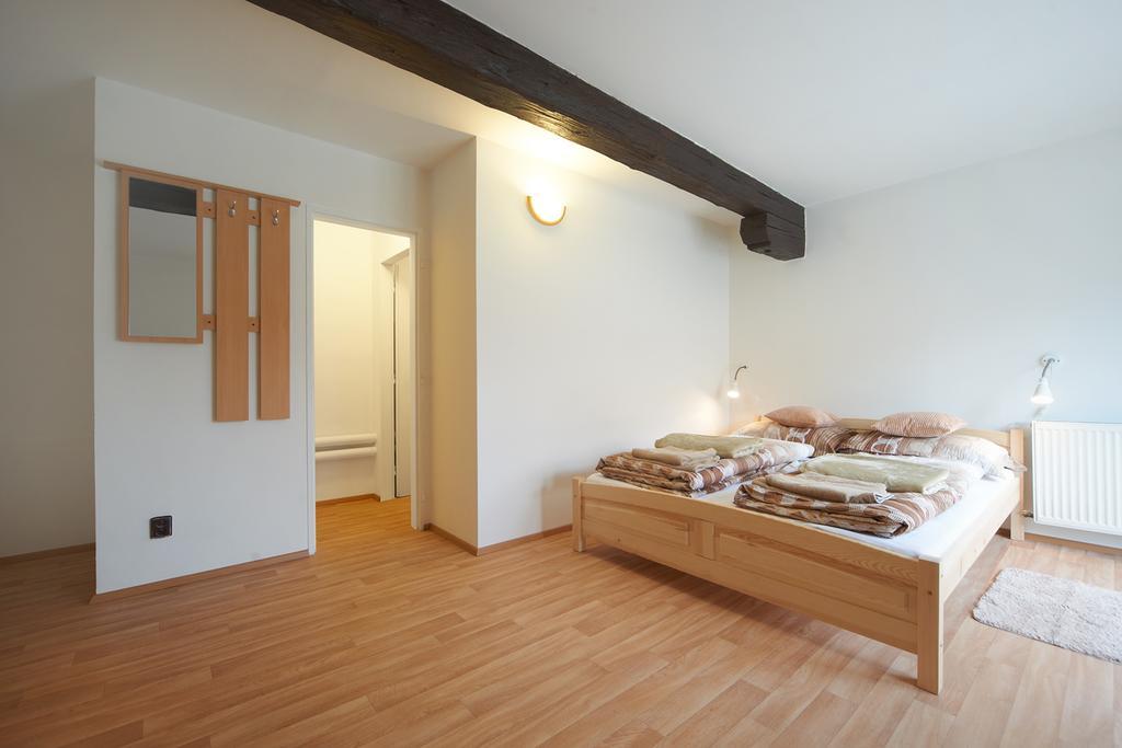 Usedlost Kotlarka Hotell Prag Exteriör bild