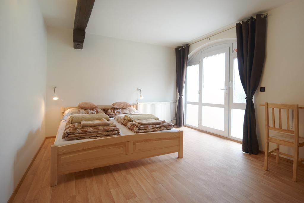 Usedlost Kotlarka Hotell Prag Exteriör bild