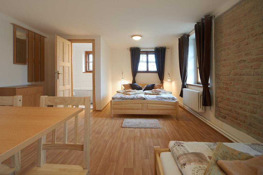 Usedlost Kotlarka Hotell Prag Rum bild